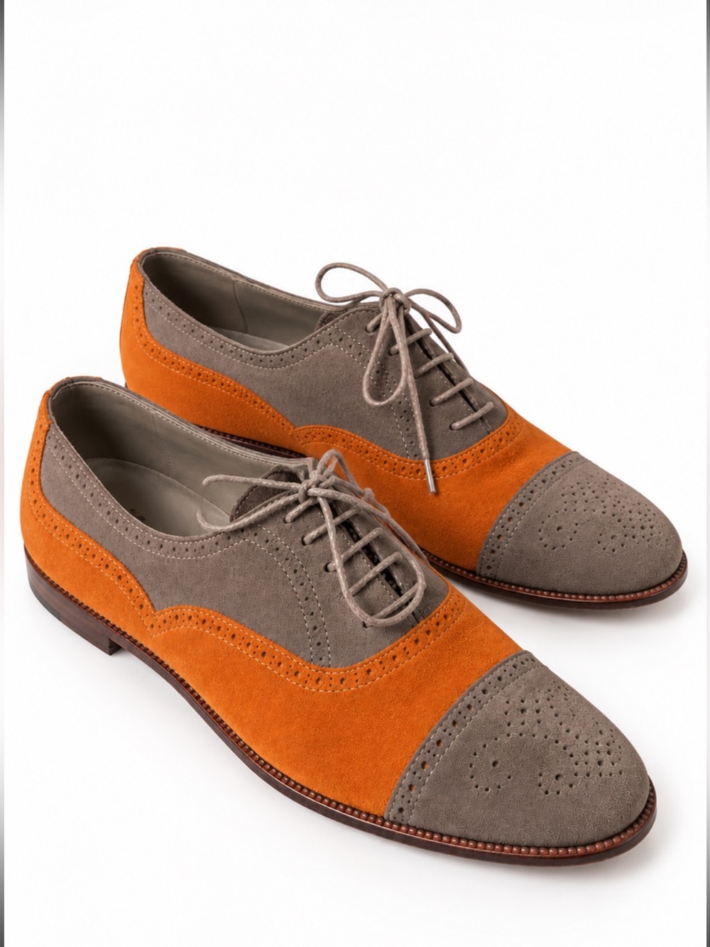 Manolo Blahnik 2 tone leather /suede Oxford/Broggues/shoes sz 38 or 8 US Made in